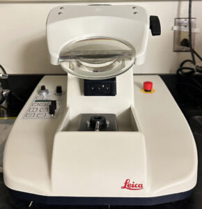 Leica Vibratome VS1000T (location: 05A314.7)